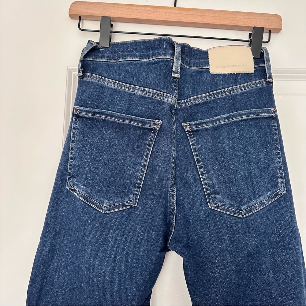 Citizens of Humanity (24) Isola Mid Rise Slim Crop Med/Dark Wash Denim Jeans - Picture 5 of 13